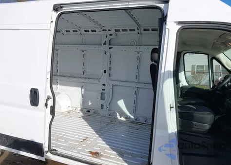 2023 Ram Promaster 2500 High Roof 159 Wb z USA, uszkodzony, nr VIN 3C6LRVDG4PE545523